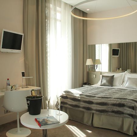 Le Cesar Hotel Провен Экстерьер фото