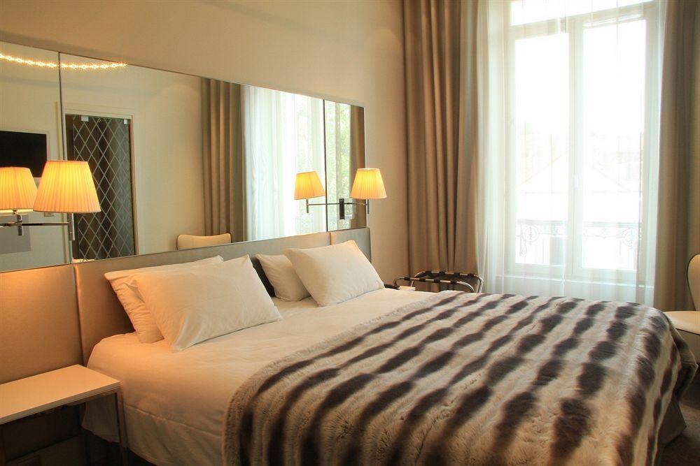 Le Cesar Hotel Провен Экстерьер фото